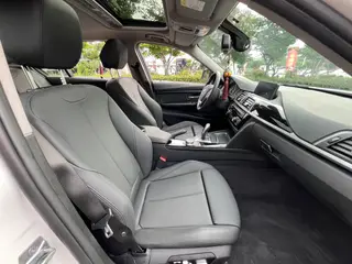 BMW 3 Series 2019 320Li Fashionable exterior photo 7