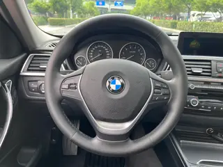 BMW 3 Series 2019 320Li Fashionable interior photo 9