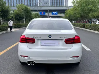 BMW 3 Series 2019 320Li Fashionable interior photo 12