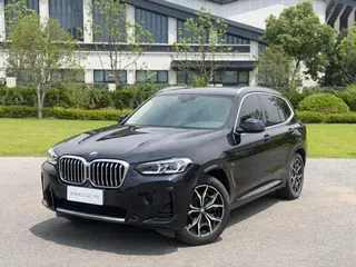 BMW X3 2022 xDrive25i M Sports suit