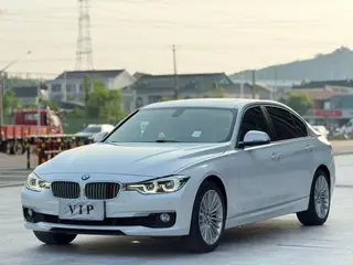 BMW 3 Series 2018 320Li Style tendance extérieur photo 1