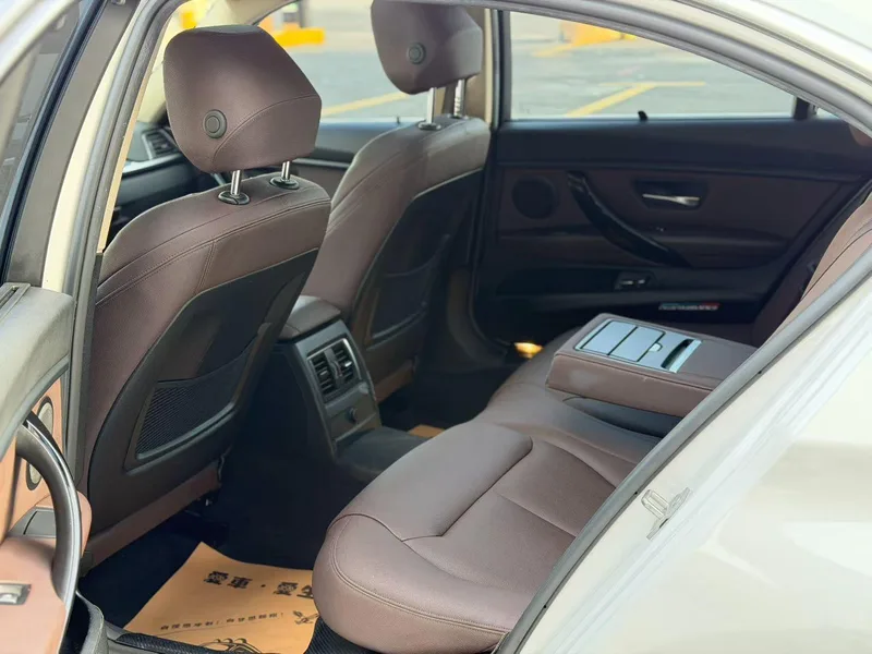 BMW 3 Series 2018 320Li Style tendance intérieur photo 6