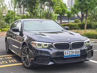 BMW 5 Series 2019 Restyling 530Li Leading Type M Sports suit exterior photo 7