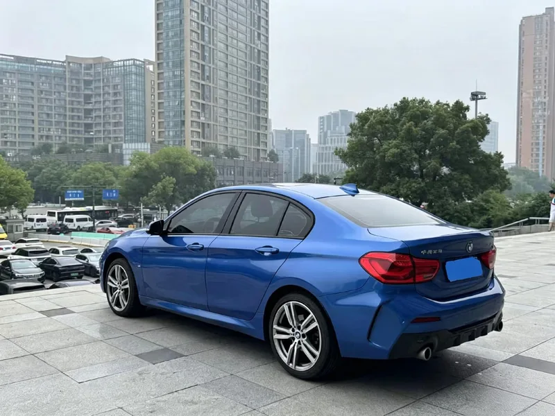 BMW 1 Series 2020 125i Leading Type M Sports suit exterior photo 4