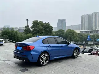 BMW 1 Series 2020 125i Leading Type M Sports suit exterior photo 6