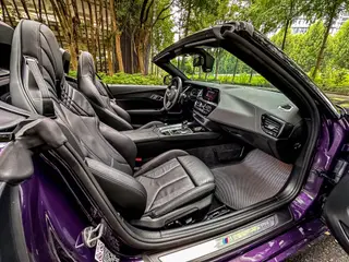 BMW Z4 2023 sDrive 25i M Sports suit interior photo 9
