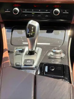 BMW 5 Series 2014 520i Travel version interior photo 14