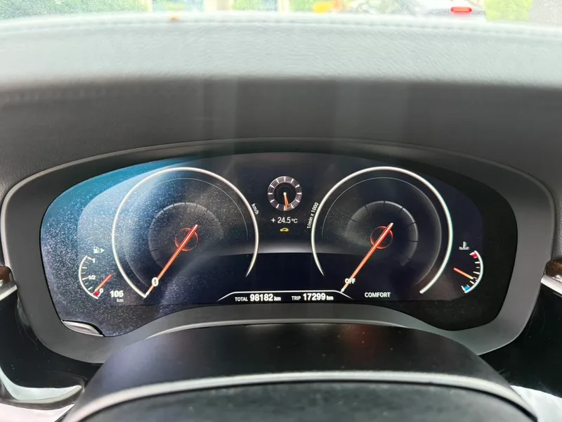 BMW 5 Series 2019 525Li Luxury Set exterior photo 6