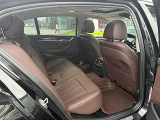 BMW 5 Series 2019 525Li Luxury Set interior photo 14