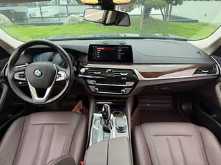 BMW 5 Series 2019 525Li Luxury Set interior photo 15