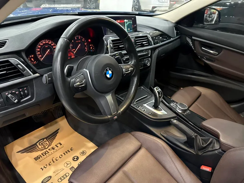 BMW 3 Series 2019 320Li M Ensemble de sport extérieur photo 8