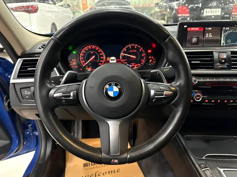 BMW 3 Series 2019 320Li M Ensemble de sport intérieur photo 20
