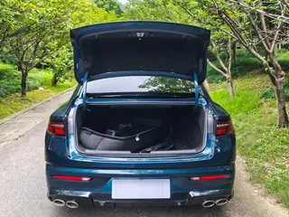 Geely Preface 2023 2.0T Solo esta versión verde interior foto 17