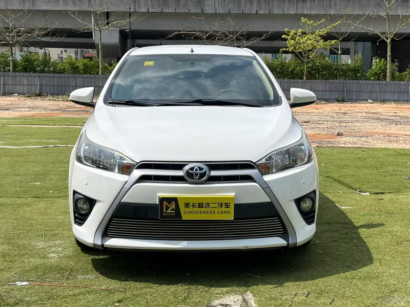 Toyota Yaris L 2014 1.5G Automatic dazzle version exterior photo 2