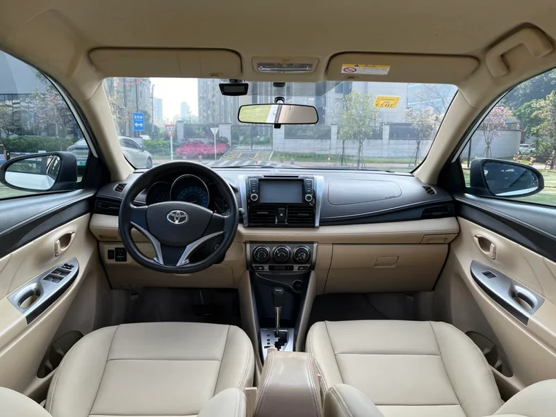 Toyota Yaris L 2014 1.5G Automatic dazzle version interior photo 13