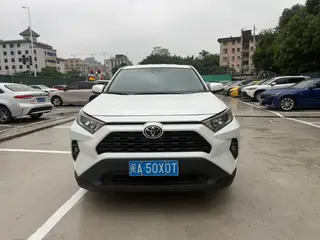 Toyota RAV4 2023 2.0L CVT Двухприводная городская версия экстерьер фото 2