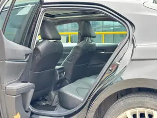 Toyota Camry 2019 Restyling 2.5G Luxury Edition exterior photo 4
