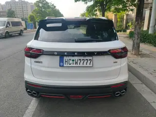 Geely Coolray 2020 240T DCT Cazador exterior foto 5