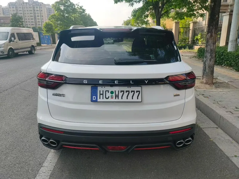 Geely Coolray 2020 240T DCT Cazador exterior foto 5
