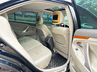 Toyota Camry 2010 240G Versión clásica interior foto 8