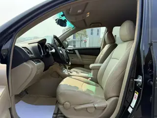 Toyota Highlander 2009 2.7L Dos tracciones 5 Edición Elite interior foto 6