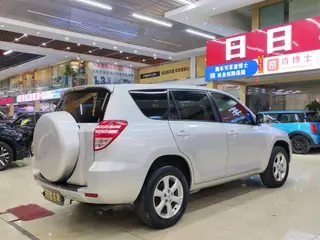 Toyota RAV4 2009 2.0L Version automatique de luxe extérieur photo 5