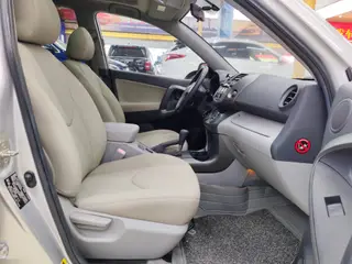 Toyota RAV4 2009 2.0L Version automatique de luxe intérieur photo 11