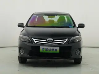 Toyota Corolla 2012 Version éblouissante 1.6L Automatique GL extérieur photo 2