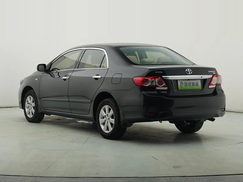 Toyota Corolla 2012 Version éblouissante 1.6L Automatique GL extérieur photo 5