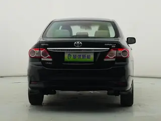 Toyota Corolla 2012 Version éblouissante 1.6L Automatique GL extérieur photo 6