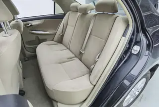 Toyota Corolla 2012 Version éblouissante 1.6L Automatique GL intérieur photo 16