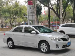 Toyota Corolla 2011 1.6L Automatic GL Skylight Edition exterior photo 3