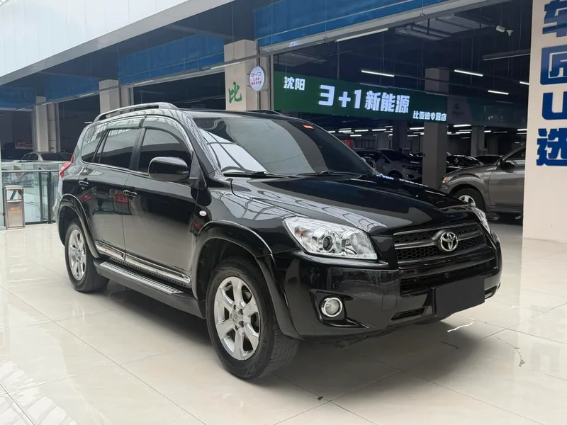 Toyota RAV4 2009 2.4L Automatic Luxury Edition exterior photo 3