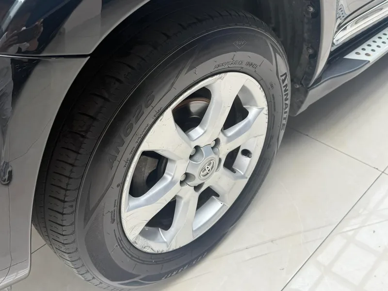 Toyota RAV4 2009 2.4L Automatic Luxury Edition exterior photo 10