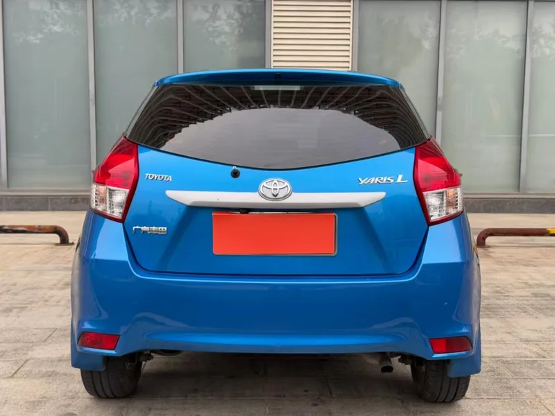 Toyota Yaris L 2015 1.5E Automatic charm version exterior photo 5