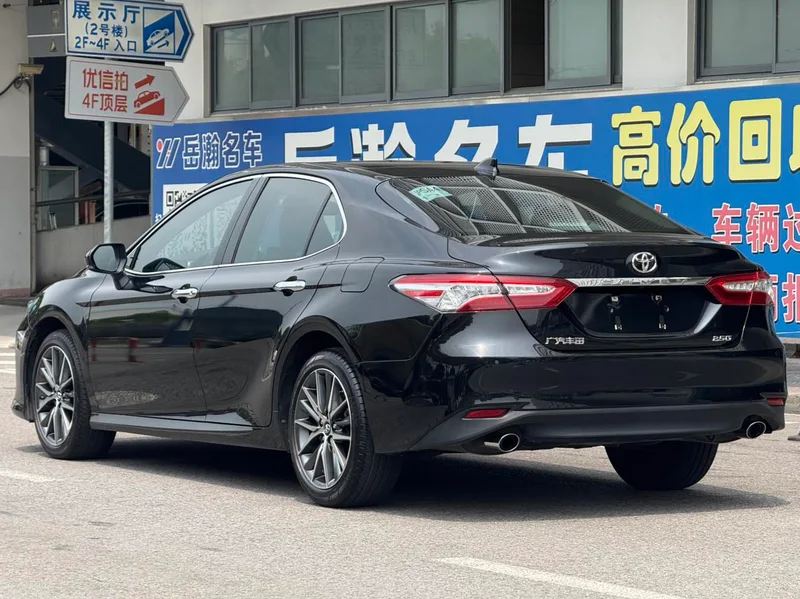 Toyota Camry 2021 2.5G Version de luxe extérieur photo 9