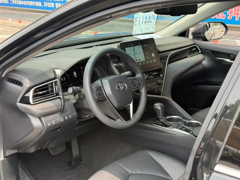 Toyota Camry 2021 2.5G Version de luxe intérieur photo 11