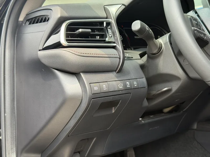 Toyota Camry 2021 2.5G Version de luxe intérieur photo 14