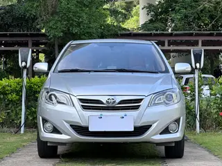 Toyota Corolla EX 2013 1.6L Edición de excelencia manual exterior foto 2