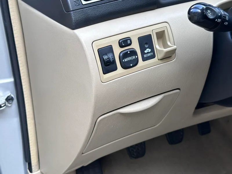 Toyota Corolla EX 2013 1.6L Edición de excelencia manual interior foto 19