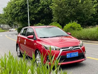 Toyota Yaris L 2015 1.5G Auto-dazzle Sunroof Special Edition exterior photo 3