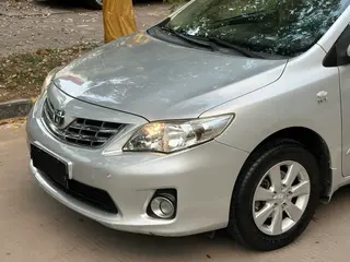 Toyota Corolla 2013 Edición especial 1.6L Automático a fresco GL interior foto 11
