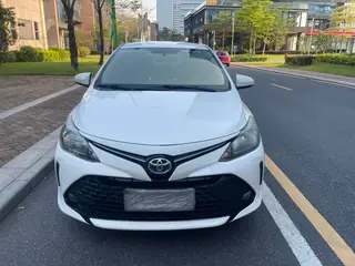 Toyota Vios FS 2017 1.5L CVT Version Fengchi extérieur photo 2