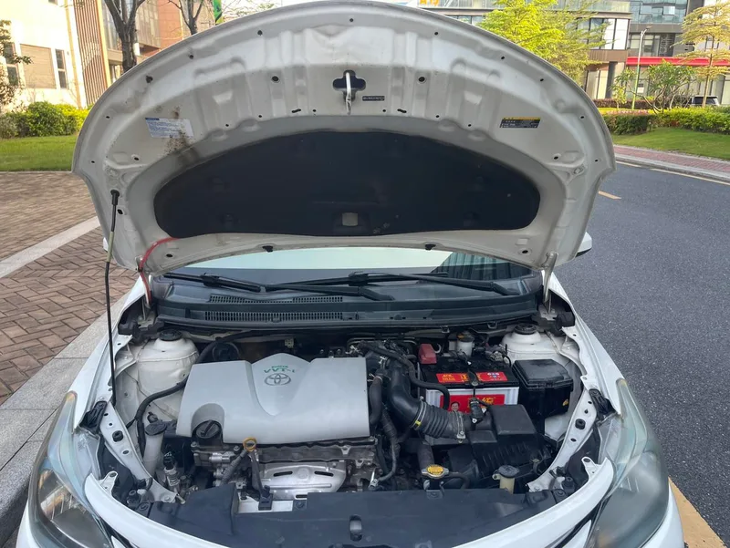 Toyota Vios FS 2017 1.5L CVT Version Fengchi intérieur photo 11