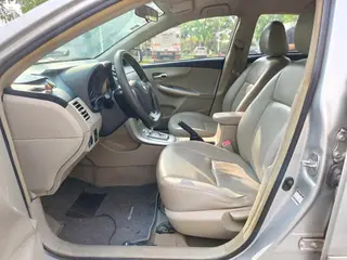 Toyota Corolla 2012 Version éblouissante 1.6L Automatique GL intérieur photo 12