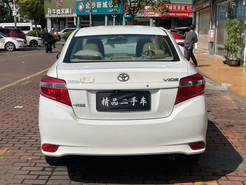 Toyota Vios 2014 1.5L Automatic Zhishang Edition exterior photo 5