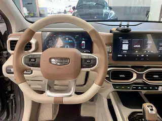 Geely ICON 2020 1.5TD DCT i9 BSG interior foto 14