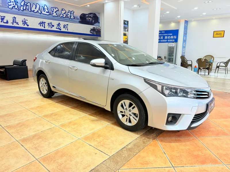 Toyota Corolla 2014 1.6L CVT GL-i extérieur photo 3