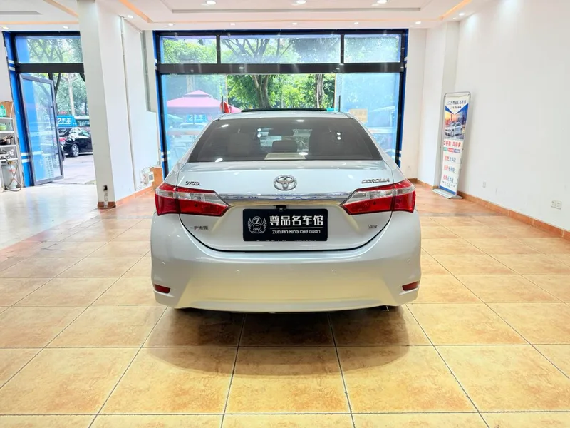 Toyota Corolla 2014 1.6L CVT GL-i extérieur photo 5