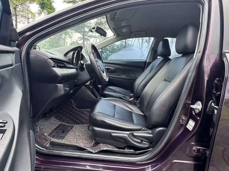 Toyota Vios 2017 1.5L CVT Line Creation Edition interior photo 9